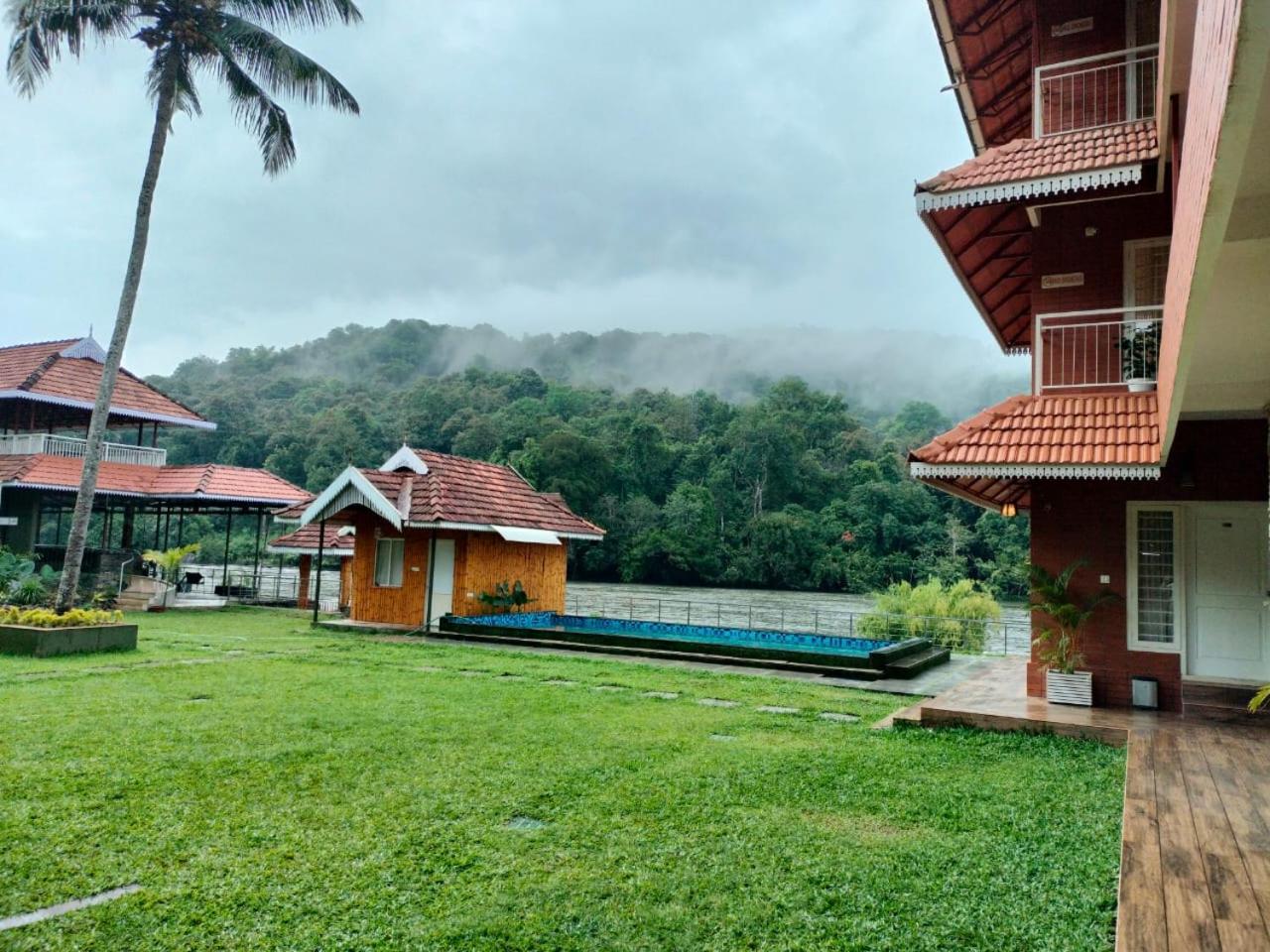 Willow Heights Athirappilly Luaran gambar