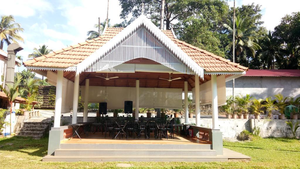 Willow Heights Athirappilly Luaran gambar