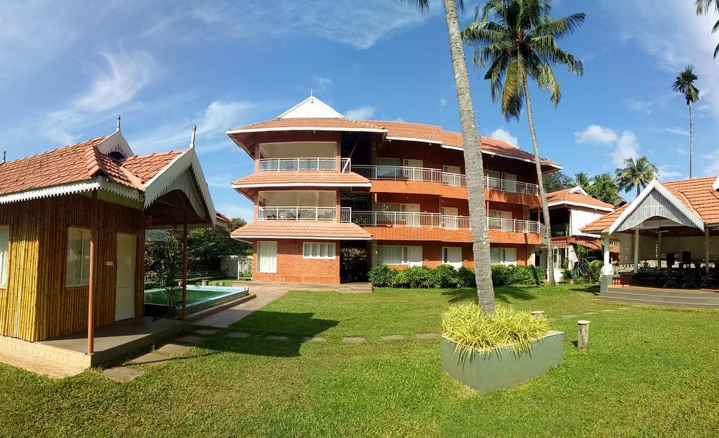 Willow Heights Athirappilly Luaran gambar