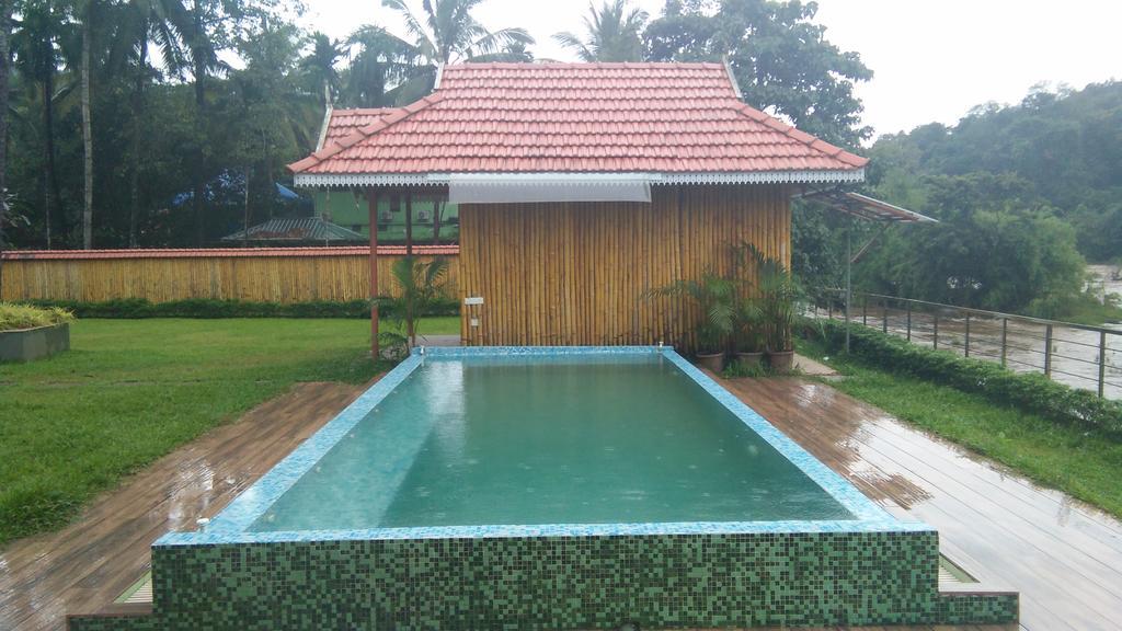 Willow Heights Athirappilly Luaran gambar