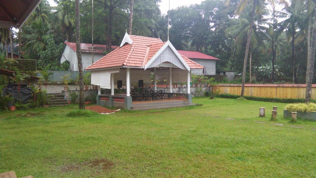 Willow Heights Athirappilly Luaran gambar