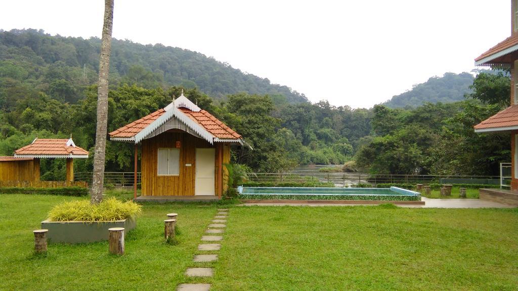 Willow Heights Athirappilly Luaran gambar