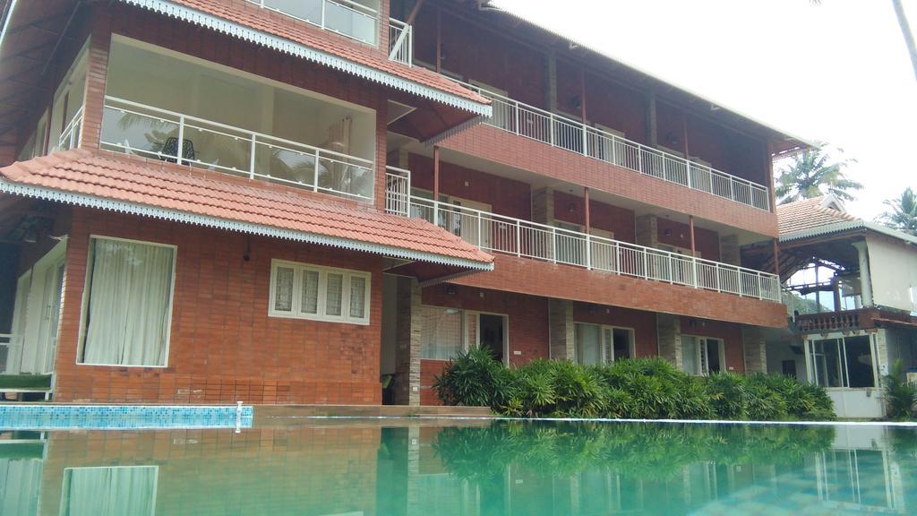 Willow Heights Athirappilly Luaran gambar
